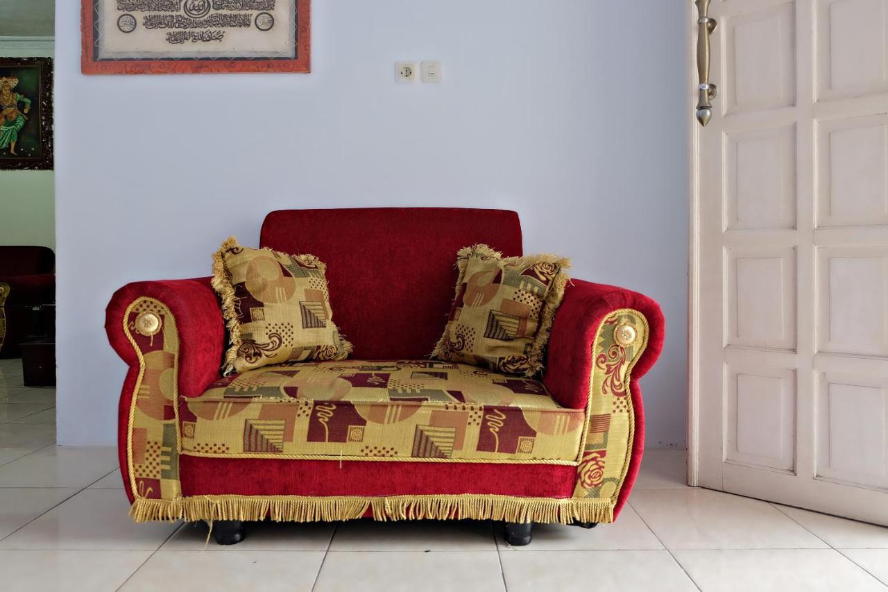 Spot On 2847 Anggrek Syariah Hotel Makassar