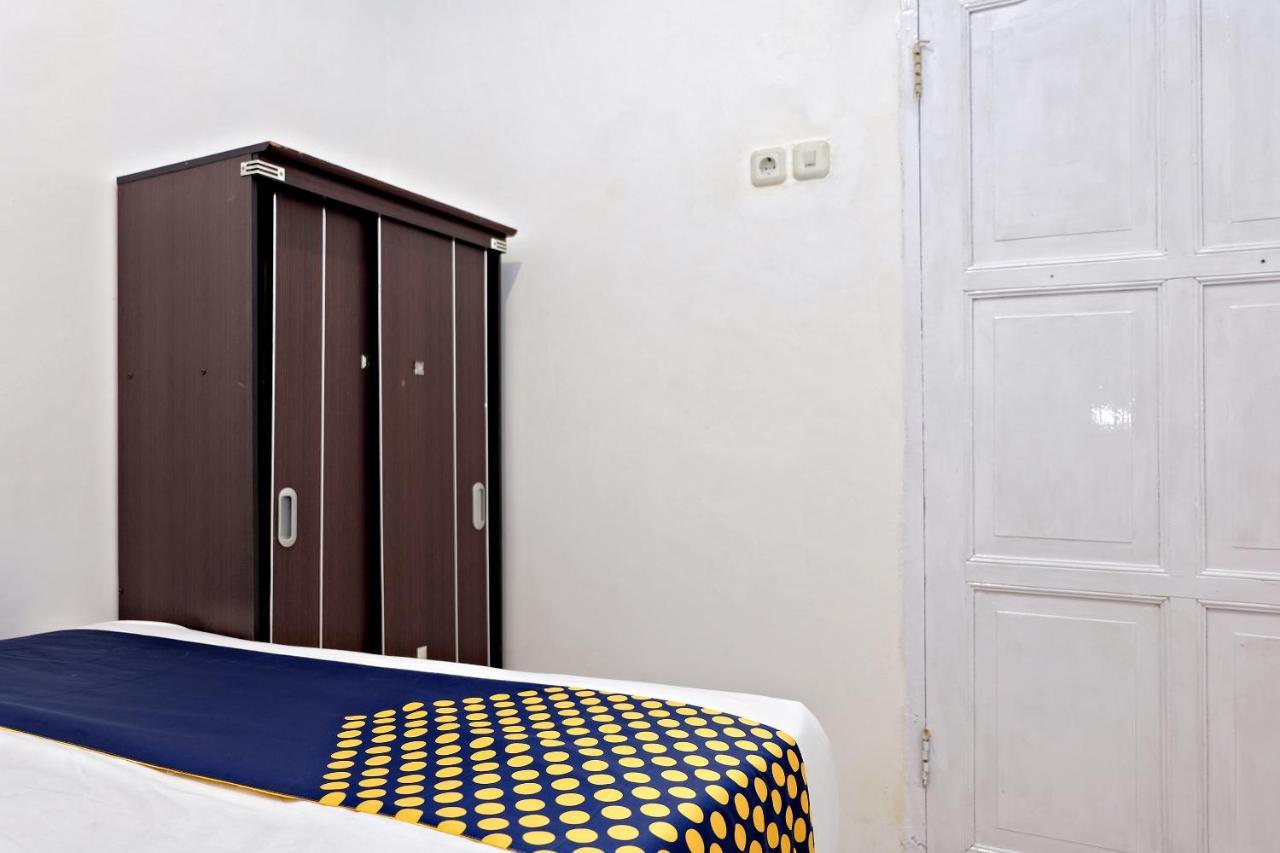Spot On 2847 Anggrek Syariah Hotel Makassar