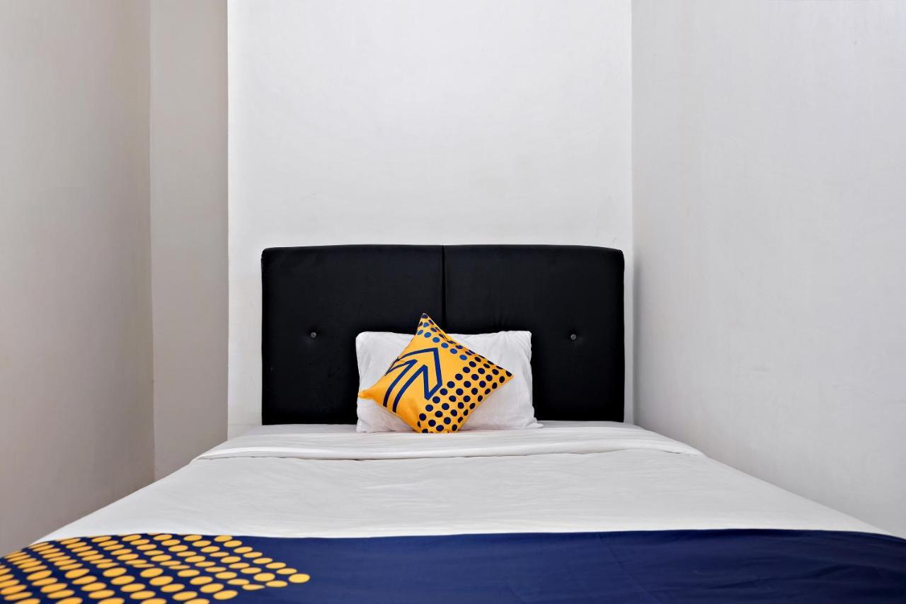 Hotel Spot On 2847 Anggrek Syariah Makassar